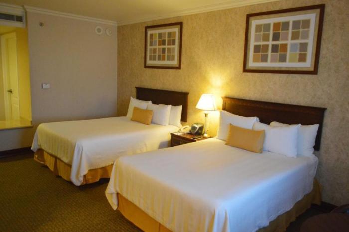 Best Western PLUS Nuevo Laredo Inn&Suites Habitación foto